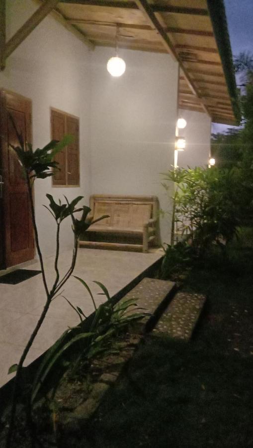 Sentul Hostel Kuta  Exterior foto